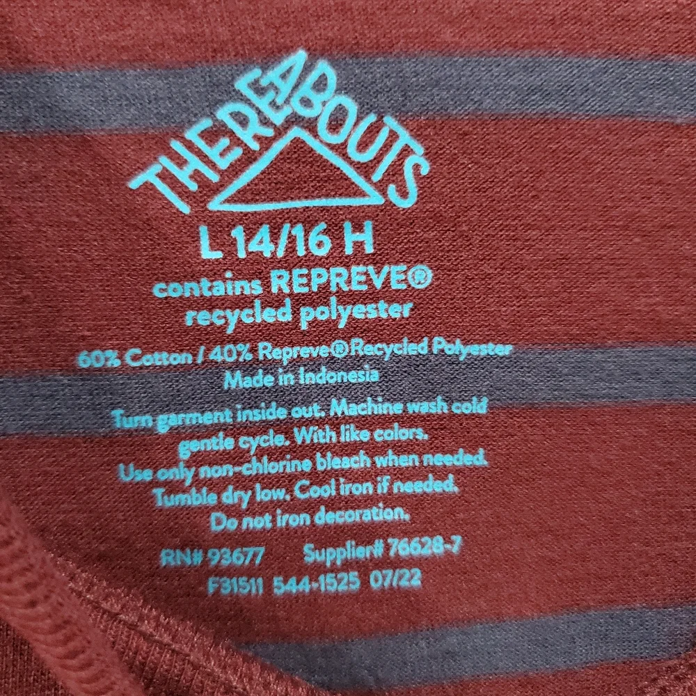 There Abouts Boys Graphic Long Sleeve T-SHIRT Size L 14/16 Husky Tee Burgundy